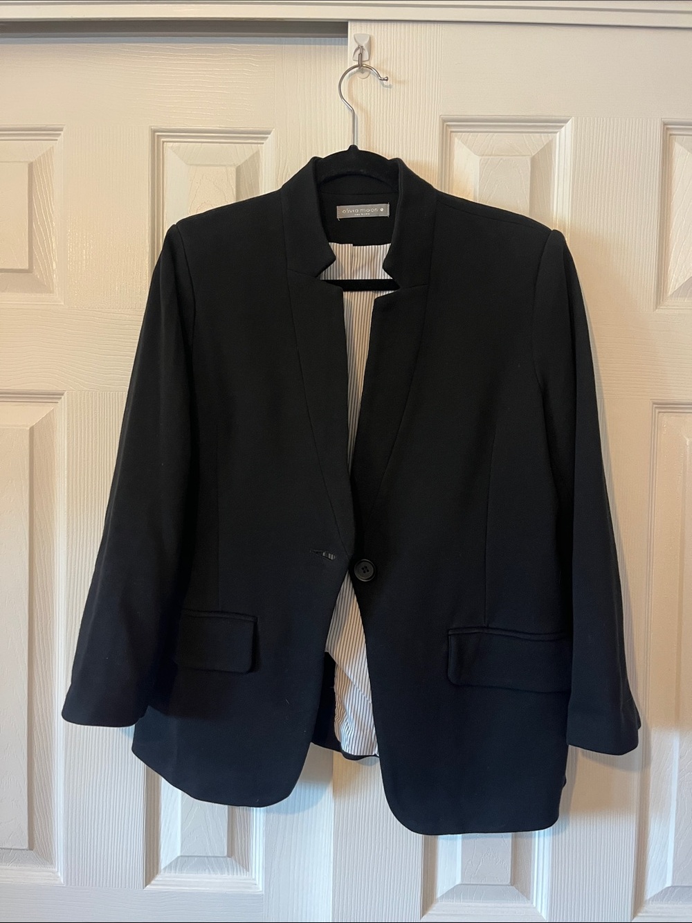 Olivia Moon Women’s Black Notchless Single-Button Blazer Size Large